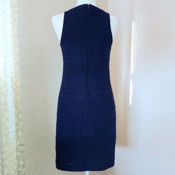 Izod Navy Blue Cotton Eyelet Shift Dress Size S NWOT - Picture 4 of 6